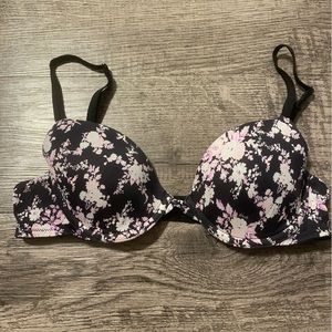 Victorias Secret PINK Black Purple White Floral Lightly Lined Bra 34A